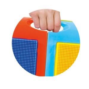 Stolik z klockami Pin Bricks 37 el.