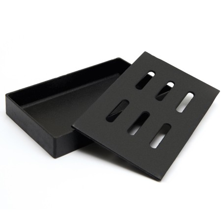 Żeliwna skrzynka do wędzenia