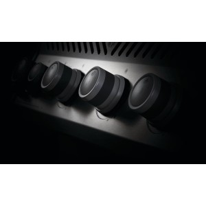 Grill gazowy Napoleon Rogue XT 525 SIB z palnikiem bocznym Sizzle Zone, Stal Szlachetna