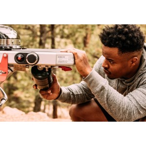 Grill gazowy Weber Traveler Stealth Edition, Czarny