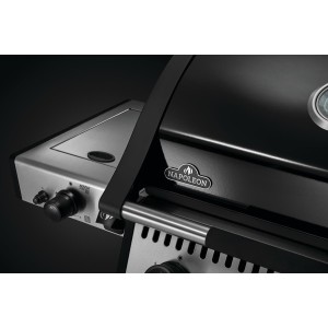 Grill gazowy Napoleon Legend 425 DSIB z palnikiem bocznym Sizzle Zone, Czarny