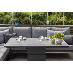 Zraszacz ogrodowy pulsacyjny, konturowy