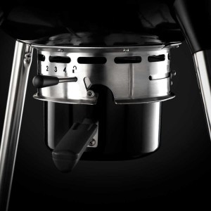 Grill węglowy Napoleon PRO Charcoal Kettle 18", Czarny