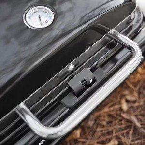 Grill gazowy Weber Traveler Compact, czarny