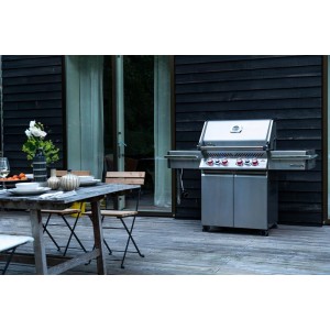 Grill gazowy Napoleon Prestige PRO 500 RSIB z palnikiem rożna i palnikiem bocznym Sizzle Zone, Stal Szlachetna