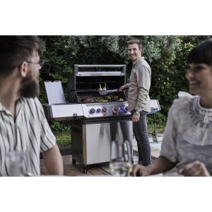 Grill gazowy Napoleon Prestige 500 RSIB z palnikiem rożna i palnikiem bocznym Sizzle Zone, Stal Szlachetna,