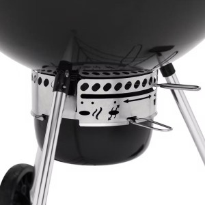 WEBER Grill węglowy Master-Touch E-6755 67cm, Czarny