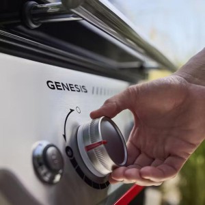 Grill gazowy Weber Genesis EP-335W BEST, Czarny