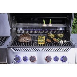 Grill gazowy Napoleon Prestige 500 RSIB z palnikiem rożna i palnikiem bocznym Sizzle Zone, Czarny