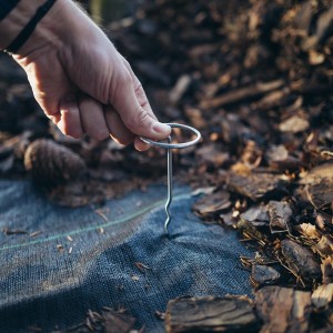 Szpilka metalowa galwanizowana w kształc ie "G" szer.6cm/wys.20cm /opk. 10szt.