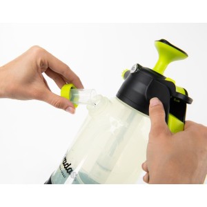 Opryskiwacz ciśnieniowy z wlewem bocznym  AQUA SPRAY CLEAR 2L