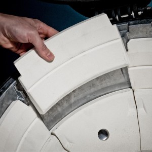 Grill węglowy Broil King KEG Kamado iQue