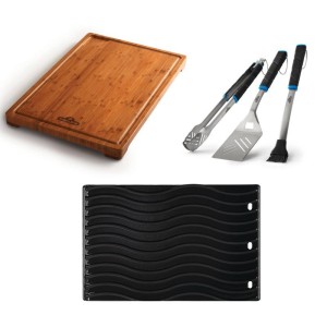 Grill gazowy Napoleon Rogue PRO 425 SIB z palnikiem bocznym Sizzle Zone, Czarny + Pakiet akcesoriów na 50-lecie