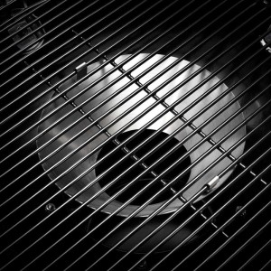 Grill węglowy Napoleon PRO Charcoal Kettle 22", Czarny + Płyta żeliwna