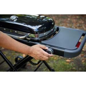 Grill gazowy Weber Traveler, Czarny