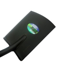 Szpadel z trzonkiem metalowym