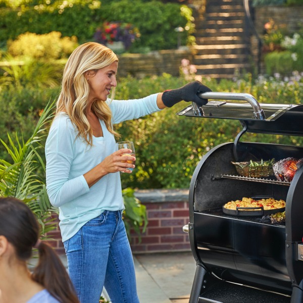 Grill na pellet - dlaczego warto z niego korzystać?